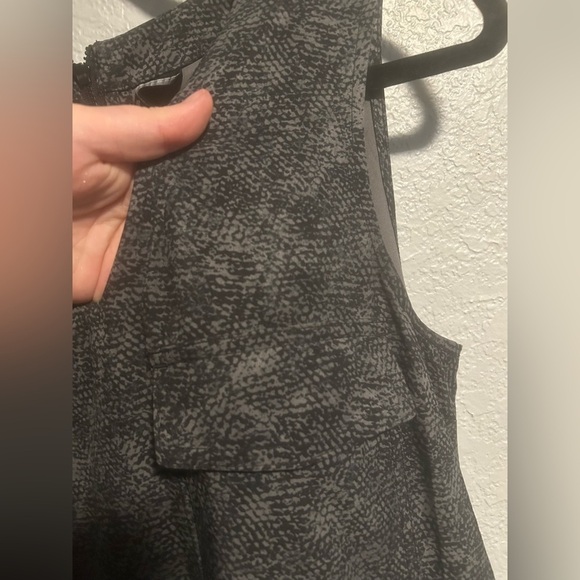 Athleta Topanga Printed Jumpsuit in Viper Black Size XS Lightweight Pockets - Picture 9 of 14